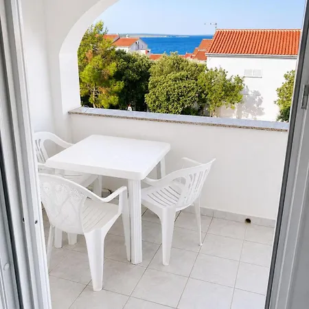 Mandre Apartments *